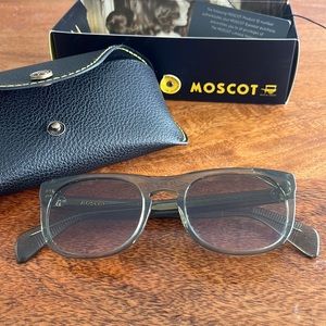 Todd Synder Olive sunglasses